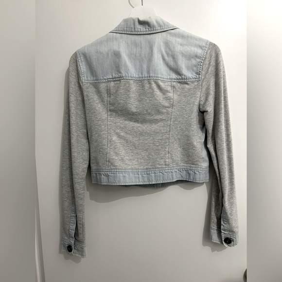 Pieces Kensie Cropped Jean Jacket Small - Picture 4 of 12